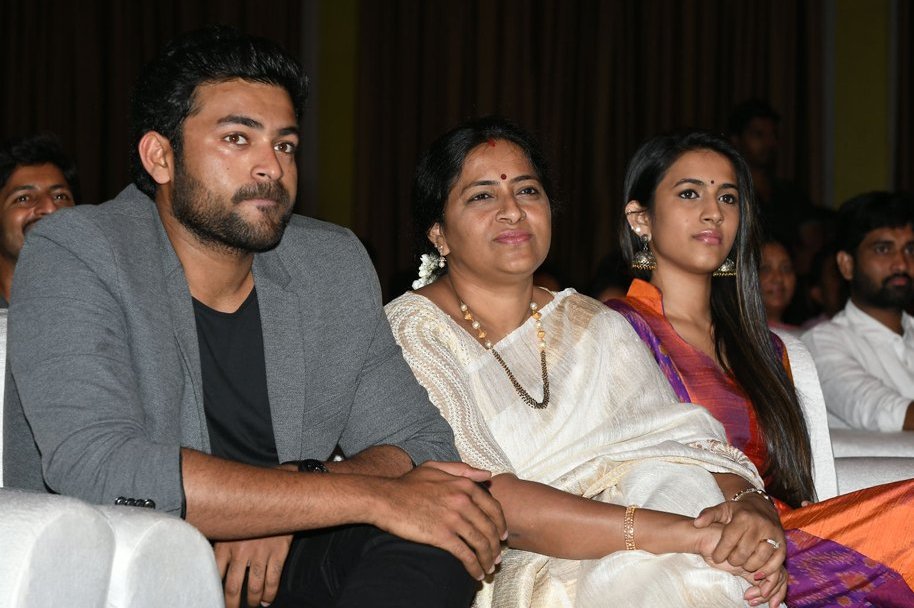 Mister-Movie-Pre-Release-Function